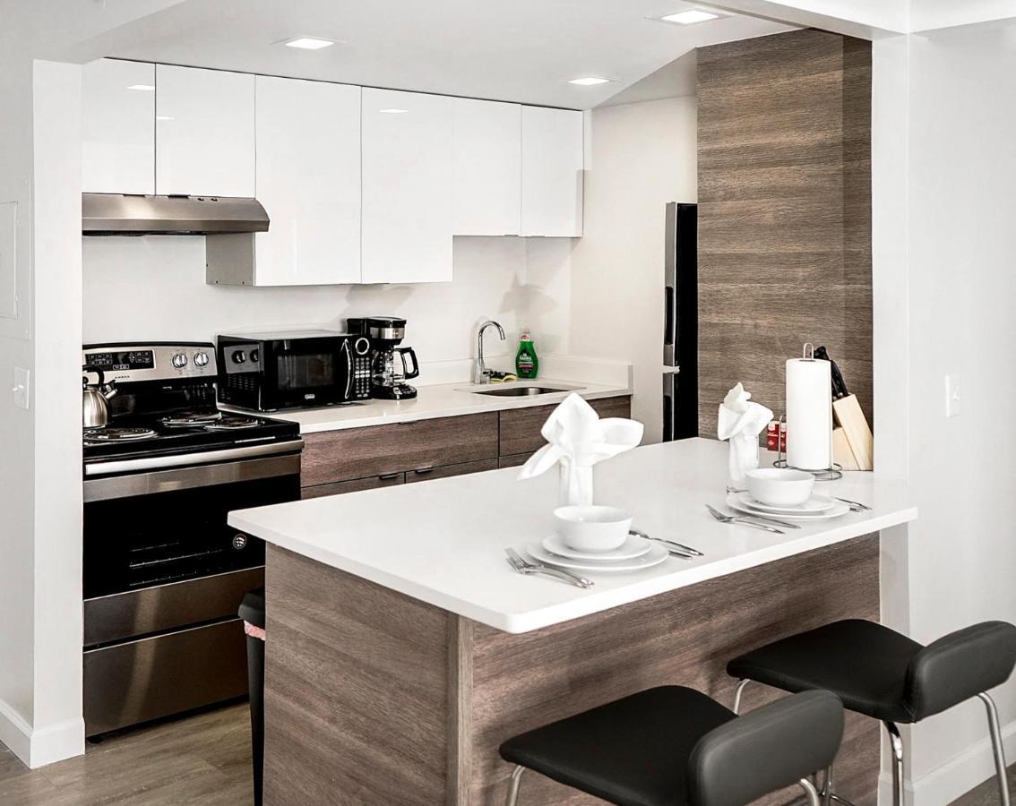Short Term Rentals At The Park At Trowbridge Senior Community Southfield Kültér fotó