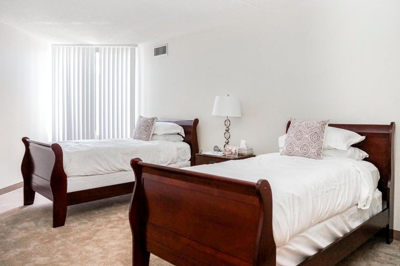 Short Term Rentals At The Park At Trowbridge Senior Community Southfield Kültér fotó