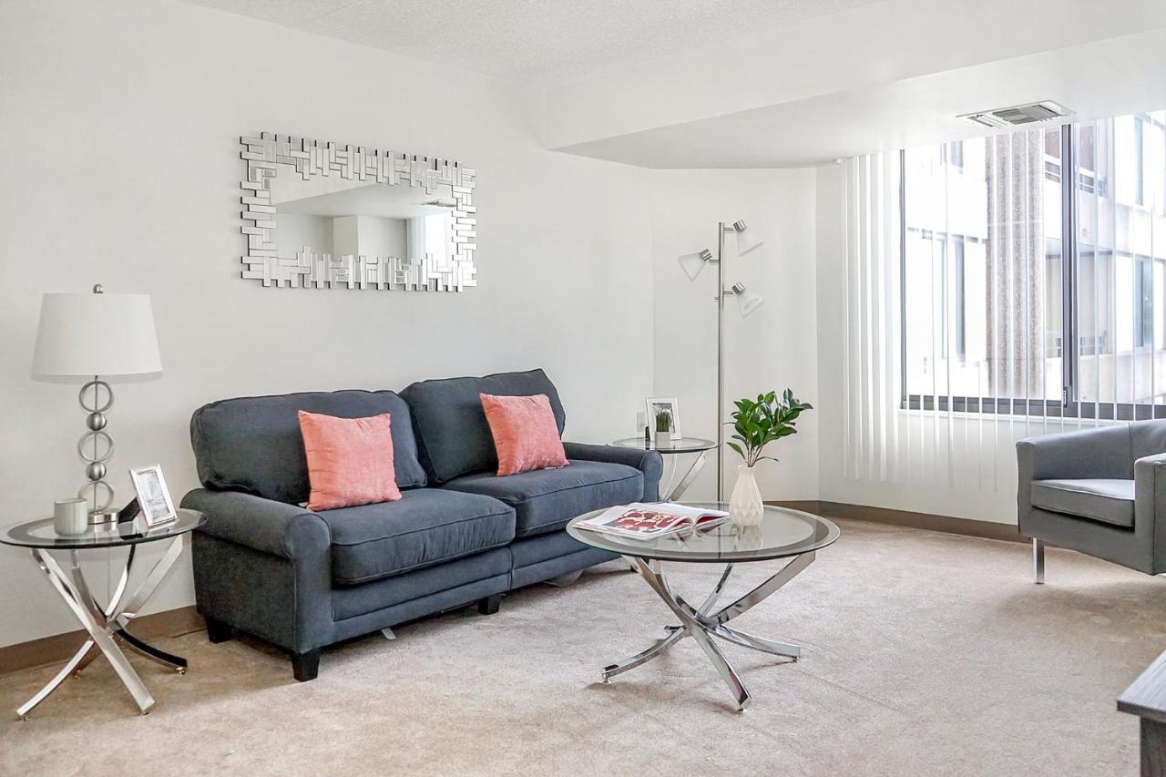 Short Term Rentals At The Park At Trowbridge Senior Community Southfield Kültér fotó