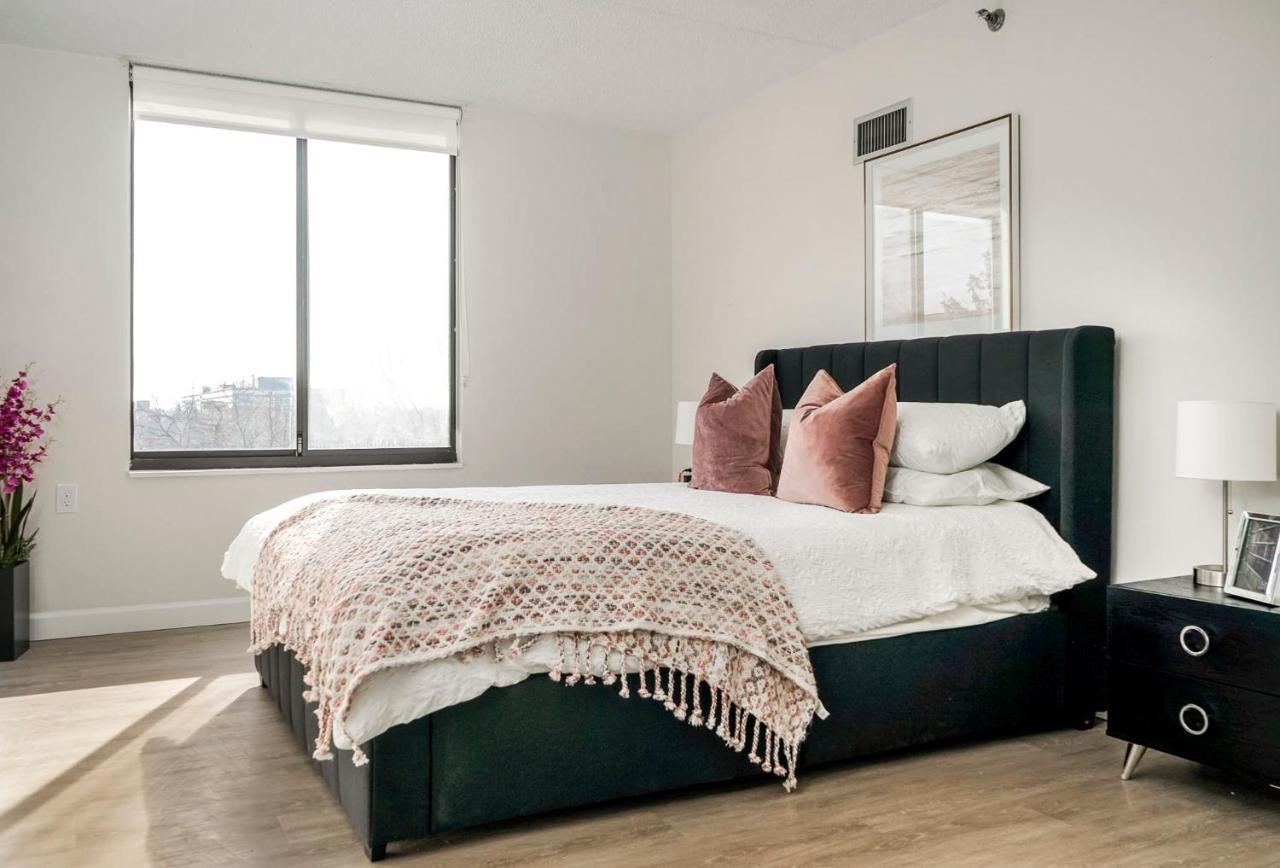 Short Term Rentals At The Park At Trowbridge Senior Community Southfield Kültér fotó